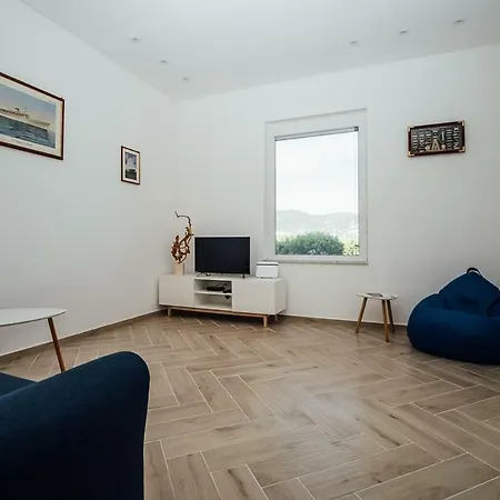 Holiday home La Maison Golfo Dei Poeti Lerici