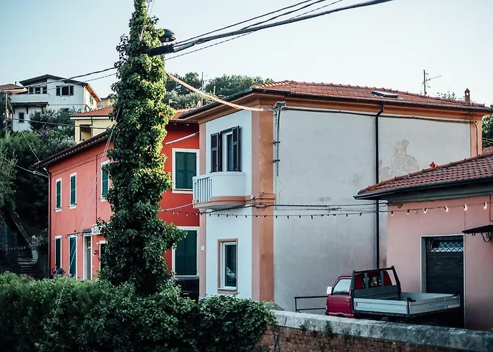 Semesterbostad La Maison Golfo Dei Poeti